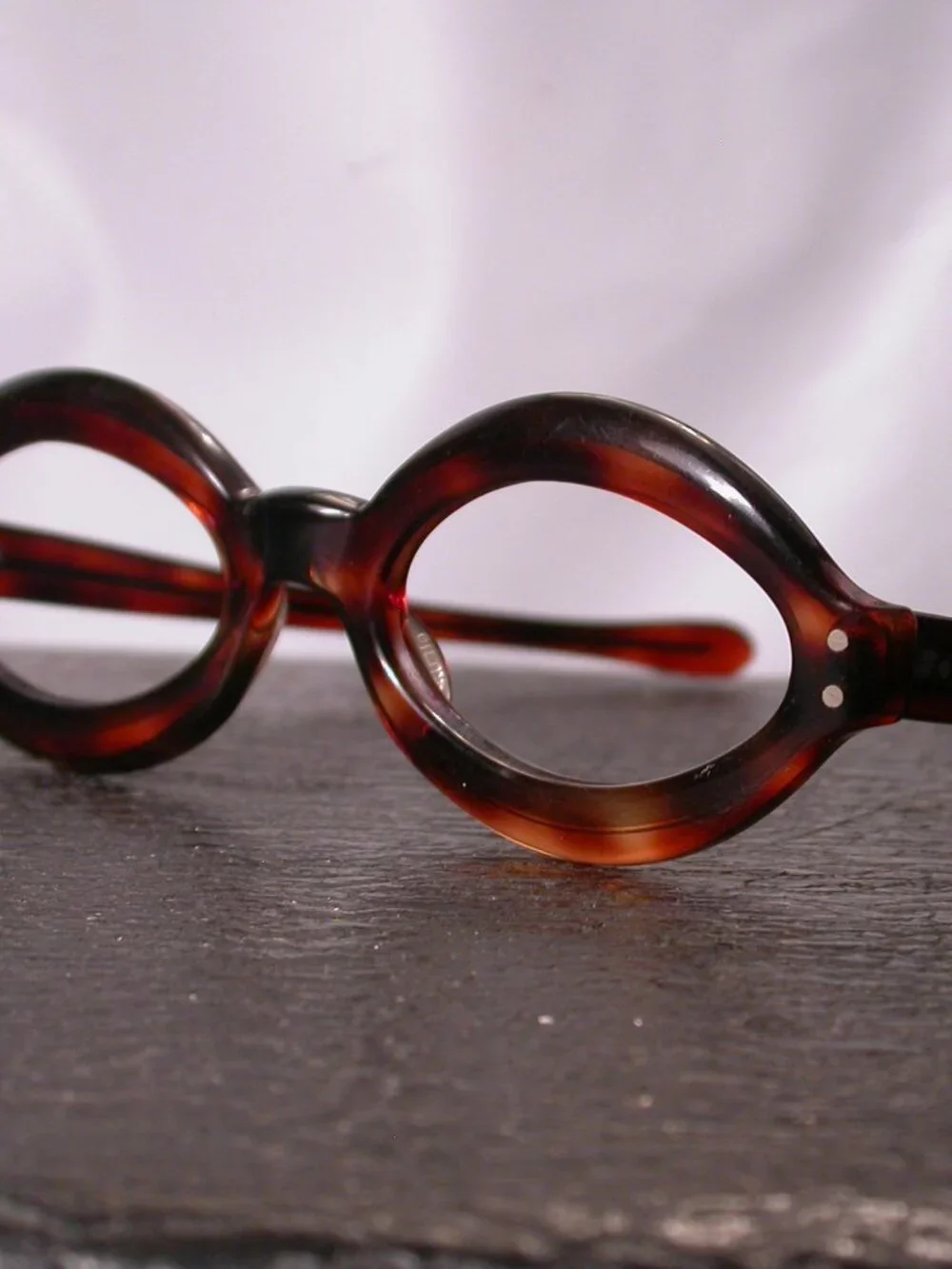 Vintage Liberty Wilsun Oval Tortoise Unusual Ladies Eyeglasses Frames USA